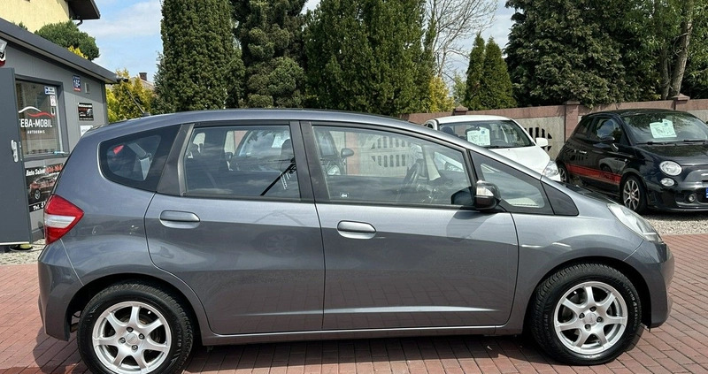 Honda Jazz cena 28500 przebieg: 122000, rok produkcji 2011 z Krobia małe 704